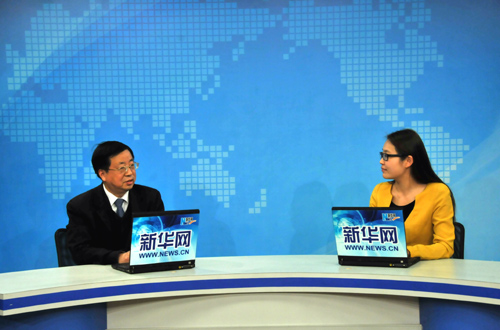 郝振?。? /></p>
</div>
</td>
<td width=