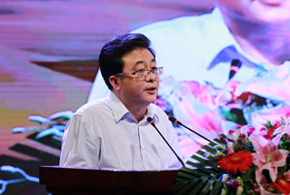 國(guó)務(wù)院推進(jìn)&ldquo;一帶一路&rdquo;工作領(lǐng)導(dǎo)小組辦公室負(fù)責(zé)人歐曉理致辭