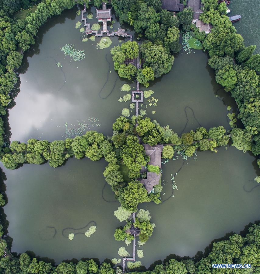 CHINA-ZHEJIANG-HANGZHOU-NATURE-WEST LAKE (CN)