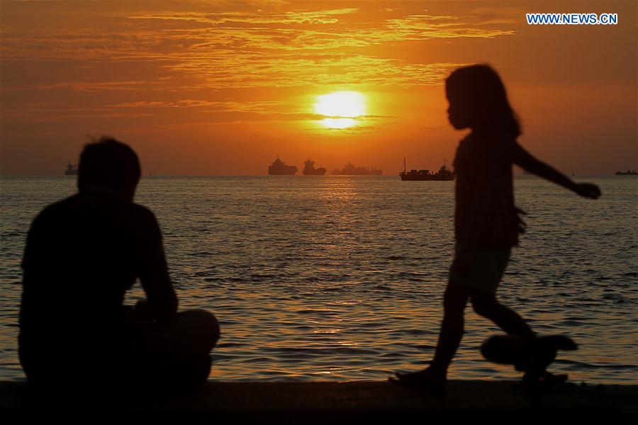 PHILIPPINES-MANILA-SUNSET