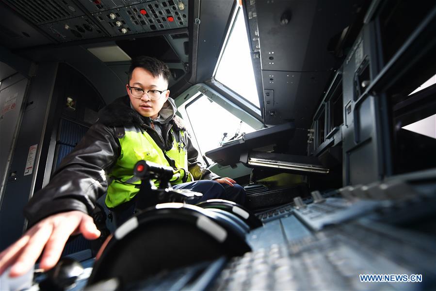 CHINA-GANSU-TRAVEL RUSH-AIRPLANE MAINTENANCE (CN)