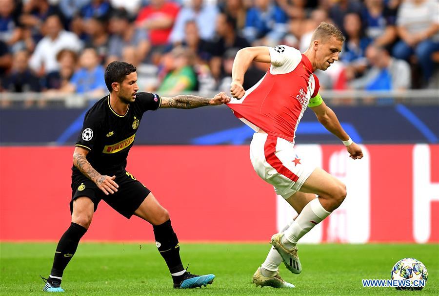 (SP)ITALY-MILAN-SOCCER-UEFA CHAMPIONS LEAGUE-INTER MILAN VS SLAVIA PRAGUE
