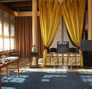 高級(jí)會(huì)所藏身故宮旁"寺廟"？