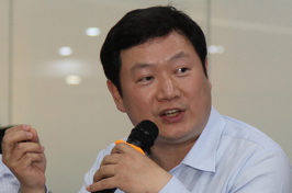 嘉實基金首席策略師、券商業(yè)務部總經理簡斌