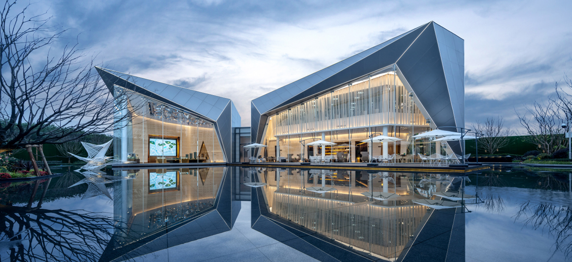 2019年是中國奧園發(fā)展史上一個重要里程碑，奮進新時代，筑夢新奧園。積極履行企業(yè)應承擔的社會責任，為客戶乃至社會&ldquo;構筑健康生活&rdquo;。