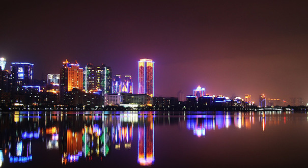 廈門將打造&ldquo;一園多區(qū)&rdquo; 推進(jìn)影視產(chǎn)業(yè)發(fā)展