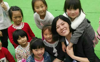 &ldquo;我可以叫你媽媽嗎？&rdquo;&mdash;&mdash;一位基層女代表和她的希望小學(xué)