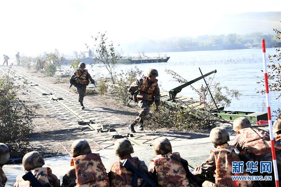 （國(guó)際&middot;圖文互動(dòng)）（2）&ldquo;東方－2018&rdquo;戰(zhàn)略演習(xí)中俄聯(lián)合戰(zhàn)役演練正式開(kāi)始