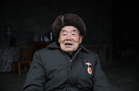 &ldquo;死守陣地，決不能后退一寸&rdquo;&mdash;&mdash;記抗美援朝老兵黃忠茂