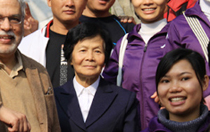 中國(guó)科學(xué)院院士、歸僑鄭守儀