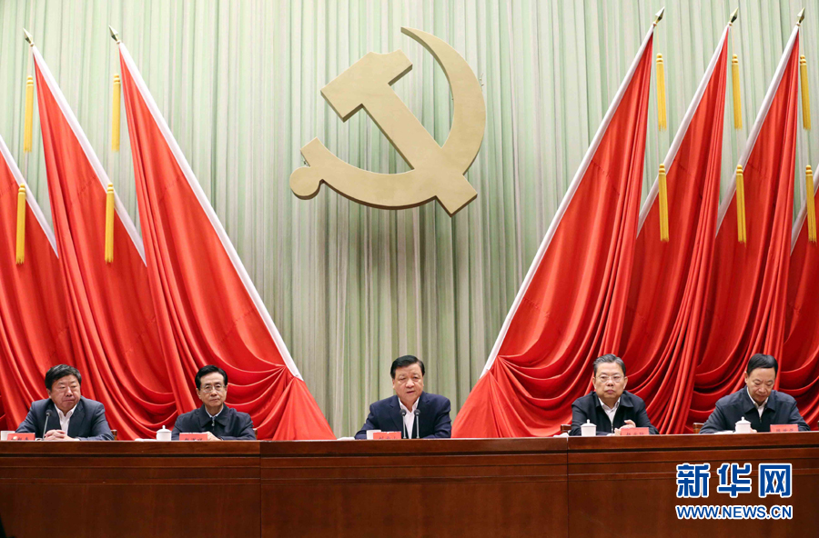 11月14日，中共中央黨校在北京舉行2016年秋季學(xué)期第二批入學(xué)學(xué)員開(kāi)學(xué)典禮。中共中央政治局常委、中央黨校校長(zhǎng)劉云山出席并講話。新華社記者 劉衛(wèi)兵 攝