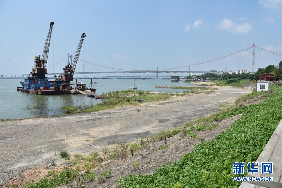（大江奔流&mdash;&mdash;來自長江經(jīng)濟(jì)帶的報道&middot;圖文互動）（2）登岳陽樓，又見&ldquo;浩浩湯湯&rdquo;