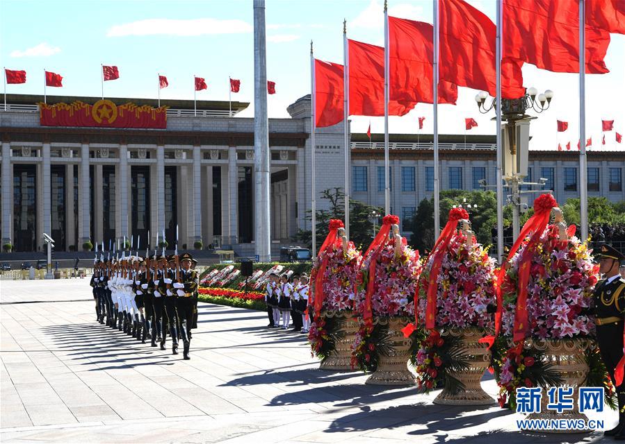 (新華全媒頭條·圖文互動)(3)致敬英烈 捍衛(wèi)榮光——寫在英雄烈士保護法實施后首個烈士紀念日