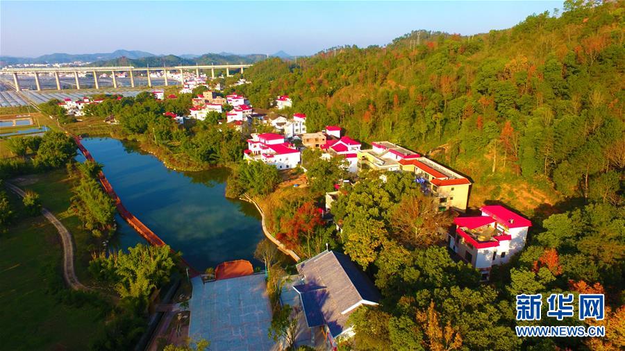 (兩會前夕看落實(shí)·圖文互動(dòng))(9)奮力脫貧攻堅(jiān) 生態(tài)追“清”逐“綠”——江西落實(shí)習(xí)近平總書記全國兩會重要講話精神紀(jì)實(shí)