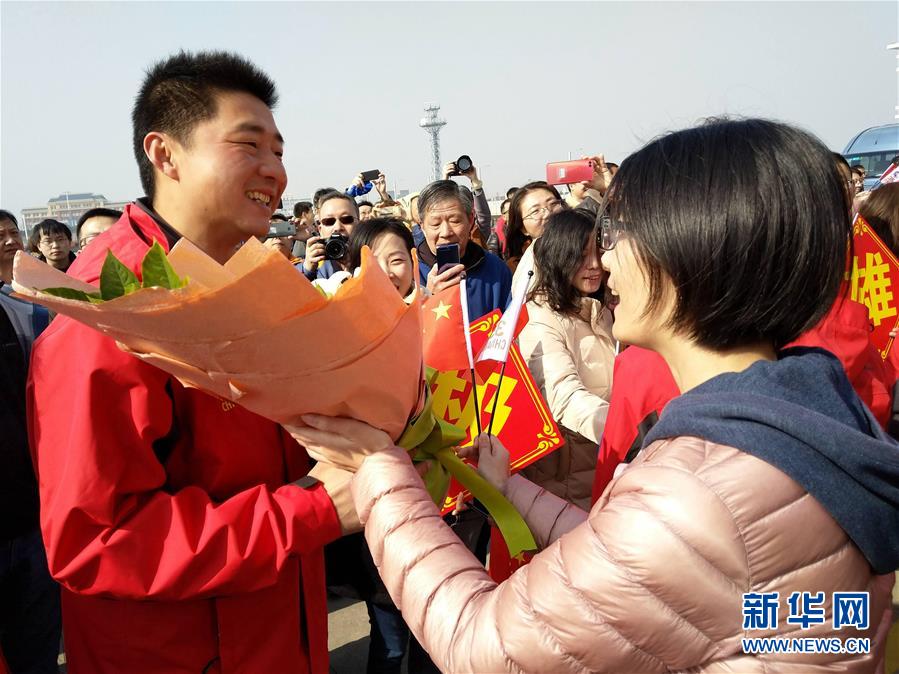(第35次南極科考·圖文互動)(2)“雪龍”歸航 中國第35次南極考察取得多項成果