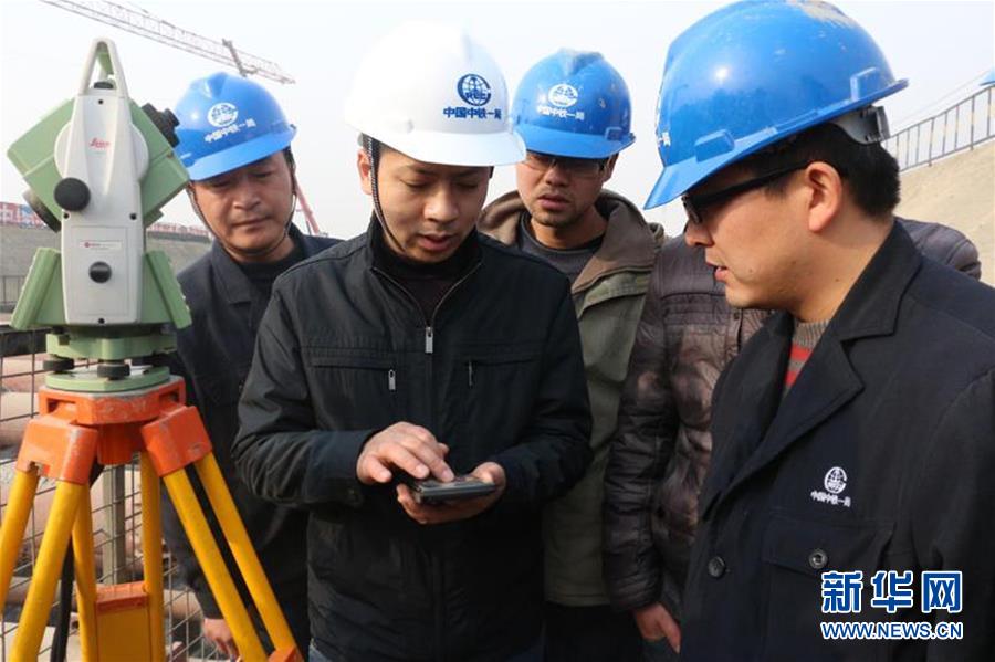 （新華全媒頭條&middot;圖文互動(dòng)）（5）讓奮斗成為人生最亮麗的底色&mdash;&mdash;寫(xiě)在2019年&ldquo;五一&rdquo;國(guó)際勞動(dòng)節(jié)到來(lái)之際