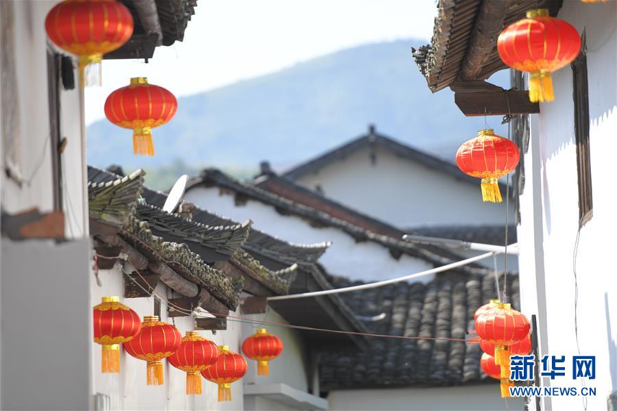 (壯麗70年·奮斗新時(shí)代——記者再走長征路·圖文互動(dòng))(7)半條被子折射軍民魚水情