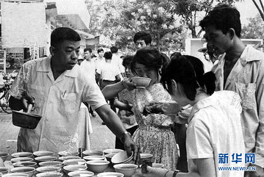 （新華全媒頭條&middot;圖文互動）（2）億萬人民的奮斗史詩&mdash;&mdash;獻(xiàn)給共和國70年光輝歷史的創(chuàng)造者