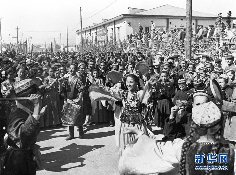 （壯麗70年&middot;奮斗新時(shí)代&mdash;&mdash;新中國崢嶸歲月）（2）中華民族大家庭