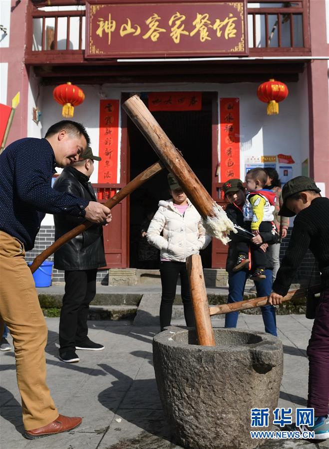 （集中連片特困地區(qū)貧困村調(diào)研行&middot;圖文互動）（3）神山村，神氣起來了&mdash;&mdash;江西井岡山市神山村脫貧調(diào)查