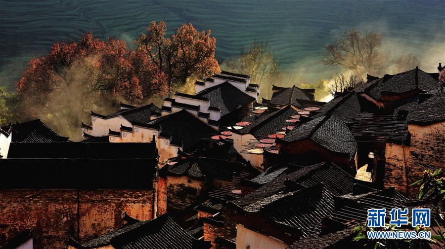 （圖文互動）（10）鄉(xiāng)村攝影師、鄉(xiāng)村&ldquo;模特&rdquo;、民宿店主&mdash;&mdash;鄉(xiāng)村旅游推動婺源農(nóng)民生活方式發(fā)生新變化