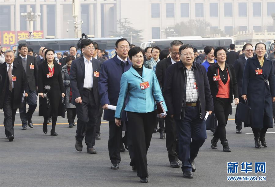 （兩會(huì)&middot;政協(xié)開幕）（2）全國政協(xié)十三屆二次會(huì)議開幕