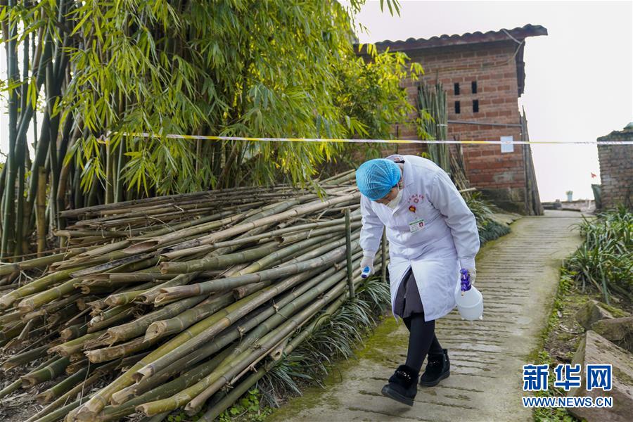 （聚焦疫情防控&middot;圖文互動(dòng)）（3）一對(duì)抗疫夫妻的&ldquo;一線連軸轉(zhuǎn)&rdquo;