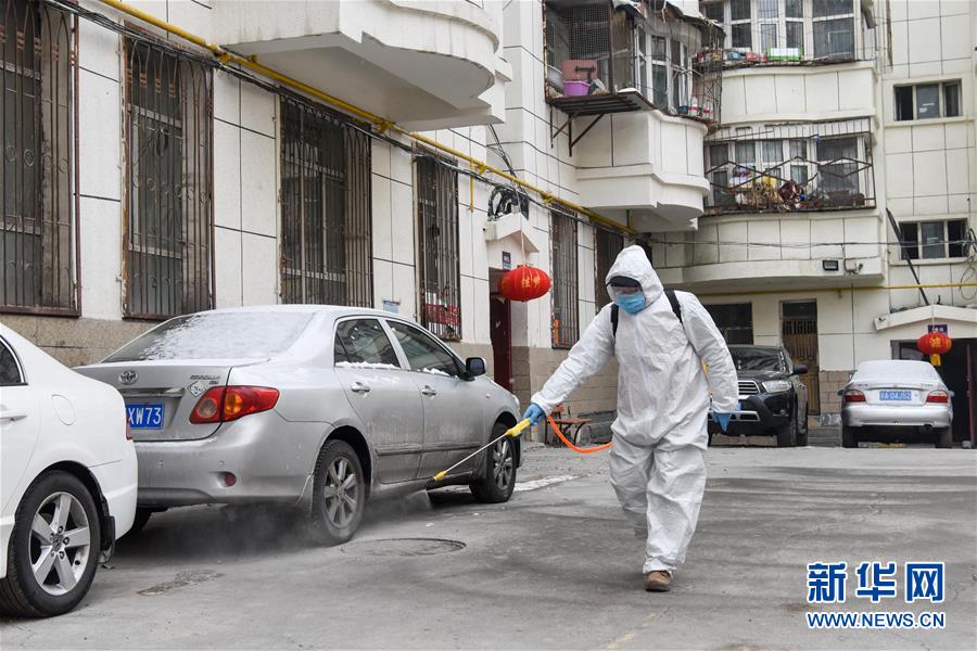 （聚焦疫情防控&middot;圖文互動）（3）&ldquo;我們多跑跑，居民更安全&rdquo;&mdash;&mdash;直擊新疆基層社區(qū)疫情防控