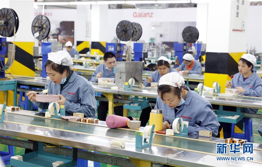 （來自經(jīng)濟(jì)前沿的故事&middot;企業(yè)復(fù)工復(fù)產(chǎn)&middot;圖文互動(dòng)）（3）&ldquo;這次復(fù)工終生難忘&rdquo;&mdash;&mdash;廣東格蘭仕安全員復(fù)工記 