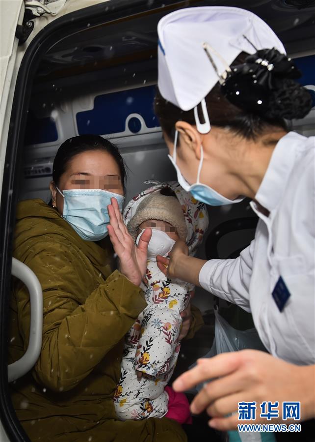 （聚焦疫情防控&middot;圖文互動）（1）&ldquo;等奇奇長大了，一定帶她再來北京&rdquo;&mdash;&mdash;北京9個月患兒出院記