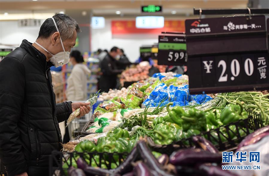 (在習近平新時代中國特色社會主義思想指引下——新時代新作為新篇章·習近平總書記關切事·圖文互動)(6)“菜籃子”里的力量——全國各地努力做好保障和改善民生工作在行動