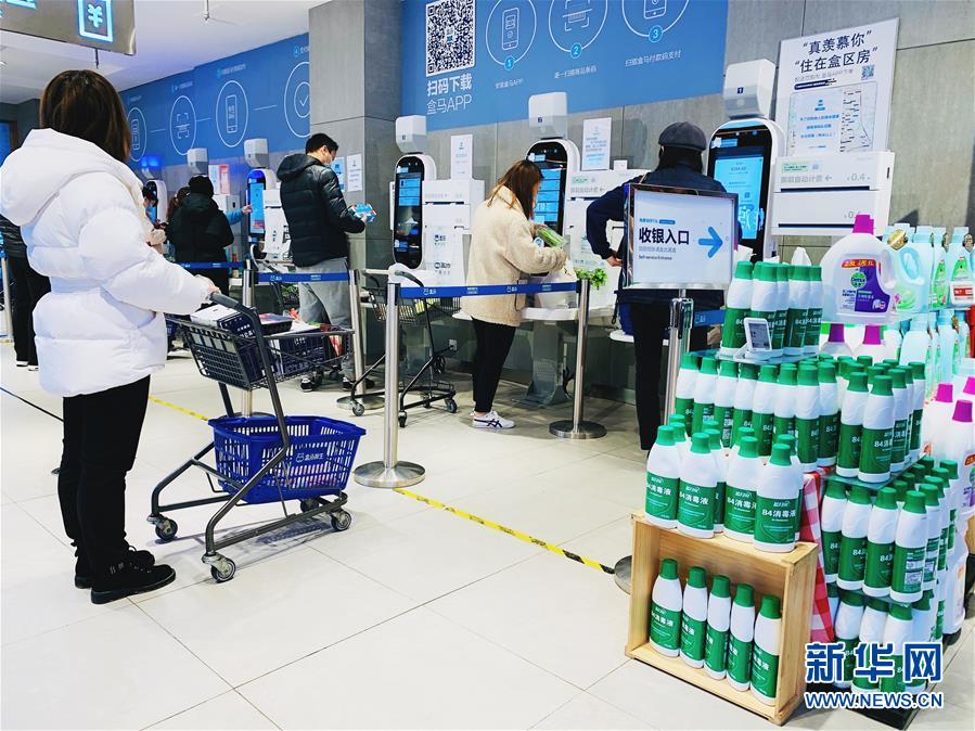 （圖文互動）（2）吃粉擼串，商圈&ldquo;打卡&rdquo;，動車出廠&mdash;&mdash;湖南&ldquo;標簽&rdquo;復蘇記