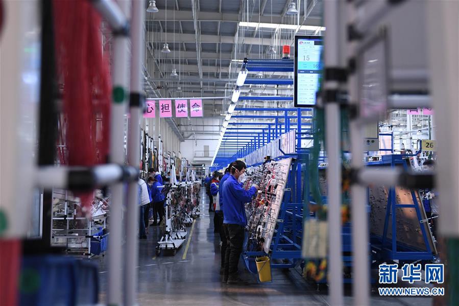 （聚焦疫情防控&middot;圖文互動(dòng)）（3）用疫情&ldquo;防控線&rdquo;守衛(wèi)企業(yè)&ldquo;生命線&rdquo;&mdash;&mdash;長春復(fù)工企業(yè)防控一線見聞