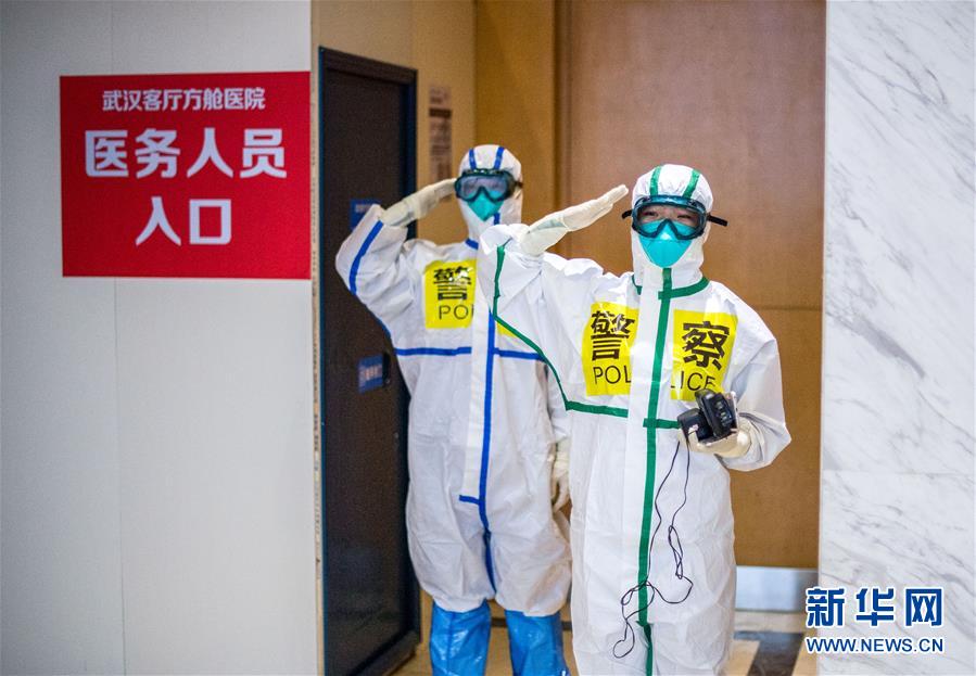 （新華全媒頭條&middot;圖文互動）（7）守望相助，堅忍不拔&mdash;&mdash;致敬武漢戰(zhàn)&ldquo;疫&rdquo;中千千萬萬個平凡英雄