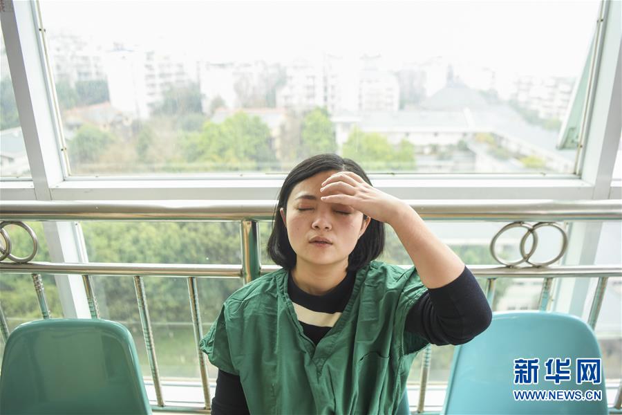 （一線抗疫群英譜&middot;圖文互動）（8）&ldquo;我已躬身入局，勢要共渡難關!&rdquo;&mdash;&mdash;戰(zhàn)&ldquo;疫&rdquo;一線醫(yī)生黃霞
