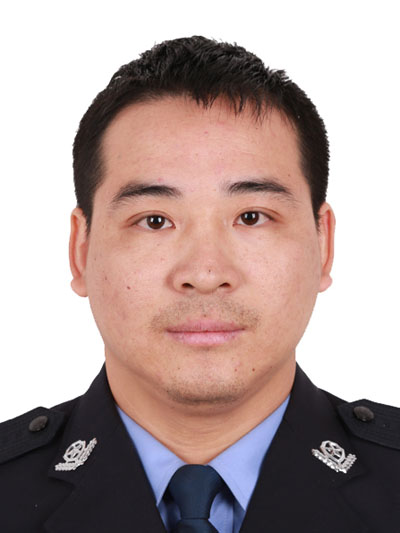 (一線抗疫群英譜·圖文互動)守護(hù)鄉(xiāng)親 不負(fù)青春——追憶倒在抗疫一線的湖南邵陽輔警王調(diào)兵