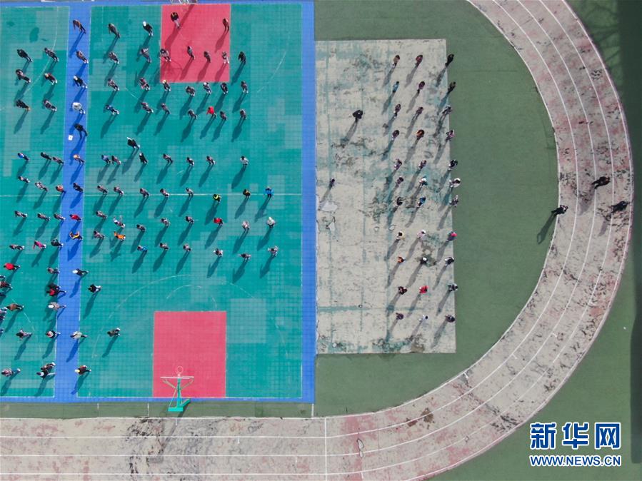 (新華全媒頭條·圖文互動(dòng))(10)三江之源見證中國(guó)奇跡——寫在玉樹地震10周年之際