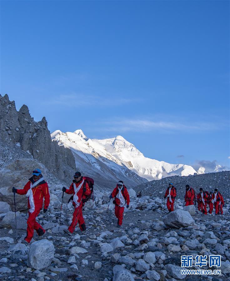 (2020珠峰高程測量)(7)2020珠峰高程測量登山隊(duì)全體隊(duì)員安全返回大本營