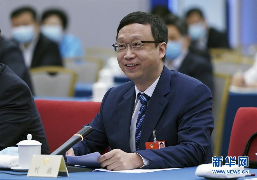 （新華全媒頭條&middot;圖文互動(dòng)）（4）從人民中汲取磅礴力量&mdash;&mdash;習(xí)近平總書記同出席2020年全國(guó)兩會(huì)人大代表、政協(xié)委員共商國(guó)是紀(jì)實(shí)