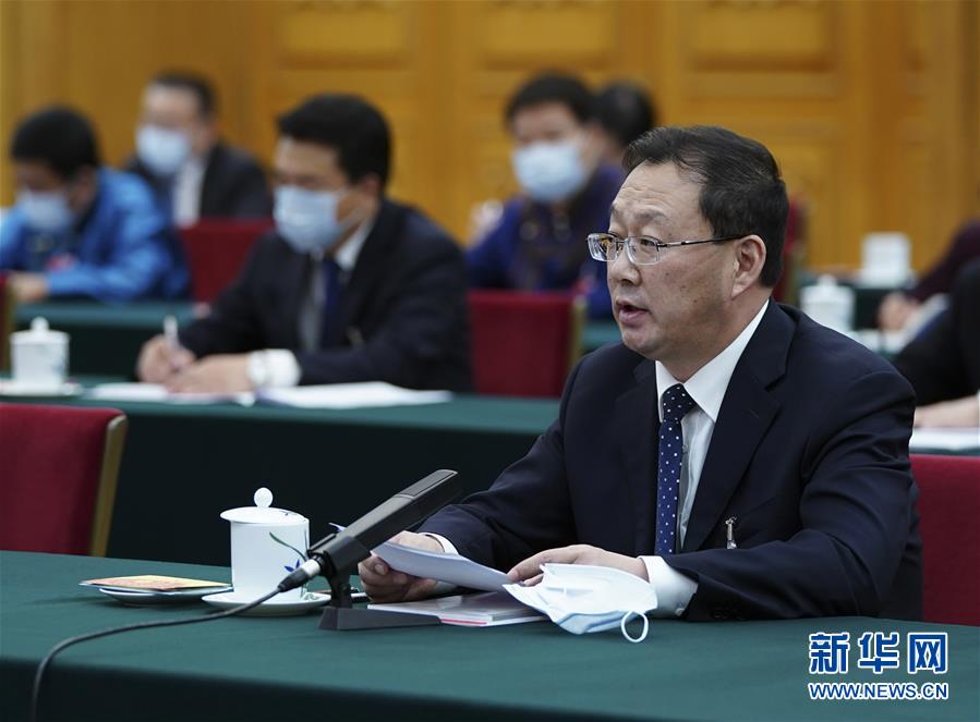 （新華全媒頭條&middot;圖文互動(dòng)）（9）從人民中汲取磅礴力量&mdash;&mdash;習(xí)近平總書記同出席2020年全國(guó)兩會(huì)人大代表、政協(xié)委員共商國(guó)是紀(jì)實(shí)