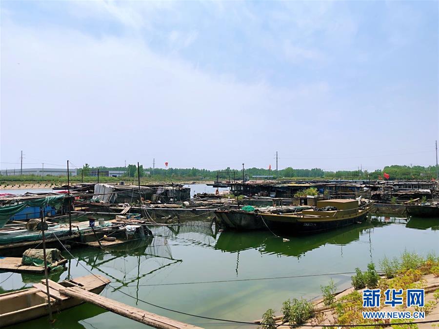 （新華視點(diǎn)&middot;圖文互動(dòng)）（2）偷捕現(xiàn)象未絕，&ldquo;江鮮&rdquo;仍在高價(jià)交易&mdash;&mdash;長江&ldquo;禁漁令&rdquo;實(shí)施近半年追蹤