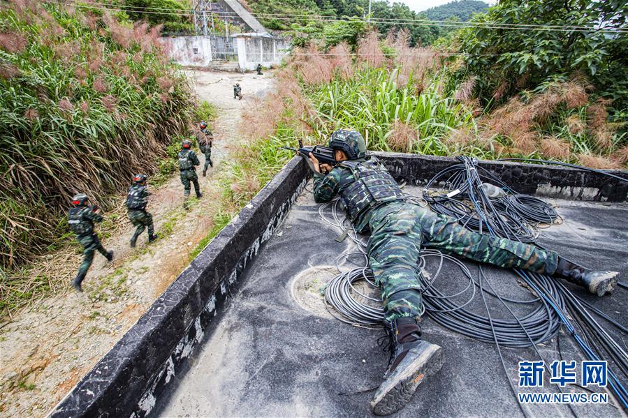 （圖文互動(dòng)）（7）武警部隊(duì)抓好常態(tài)化疫情防控條件下&ldquo;魔鬼周&rdquo;極限訓(xùn)練