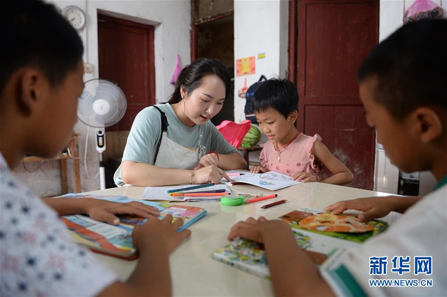（圖文互動）（3）湘南深山，堅守扶貧一線的黨員之家