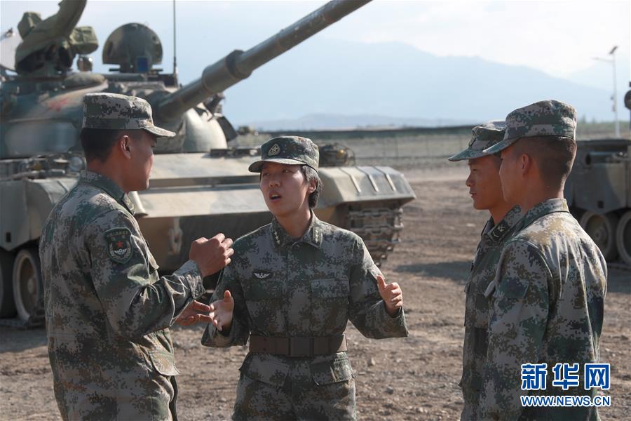 (圖文互動(dòng))(4)邊疆軍營“花木蘭”——記“最美新時(shí)代革命軍人”馬和帕麗