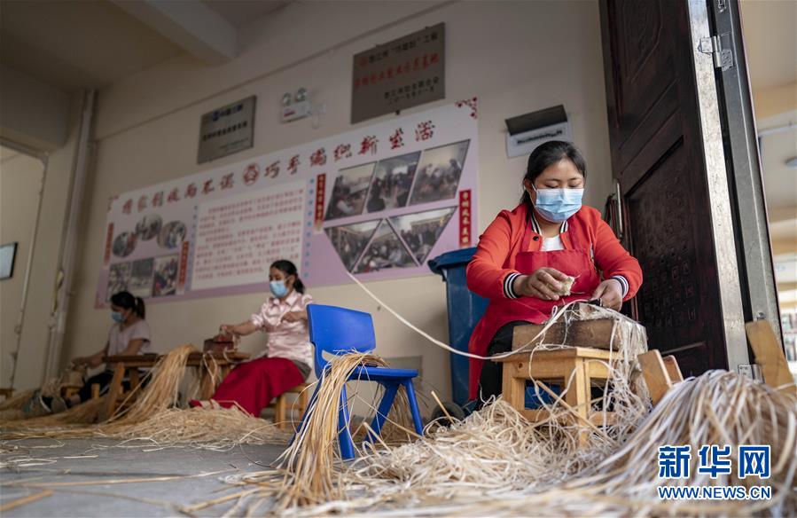 （新華全媒頭條&middot;決戰(zhàn)決勝脫貧攻堅&middot;督戰(zhàn)未摘帽貧困縣&middot;圖文互動）（6）不獲全勝，決不收兵&mdash;&mdash;全國52個掛牌督戰(zhàn)貧困縣脫貧攻堅紀(jì)實