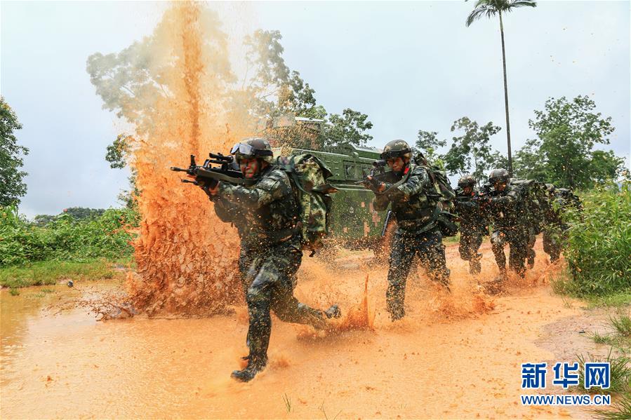 (圖文互動)(4)守護(hù)平安的“鋼刀傳人”——記武警云南總隊(duì)某支隊(duì)機(jī)動一中隊(duì)