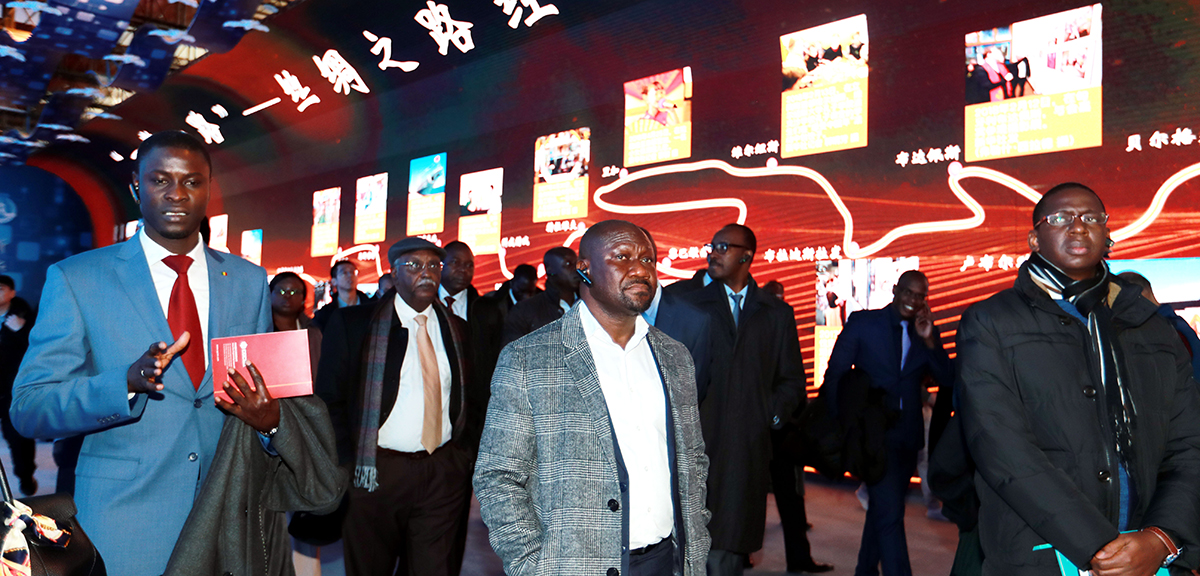中國，未來可期&mdash;&mdash;非洲使團參觀慶祝改革開放40周年大型展覽