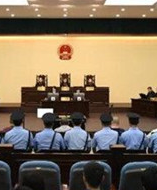 河南掃黑除惡大案開庭 8名公職人員如何為黑惡勢(shì)力&ldquo;撐傘&rdquo;？