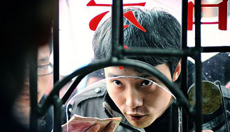 評鳳凰古城門票調(diào)價推手是政府:無疑與政府職能相違背