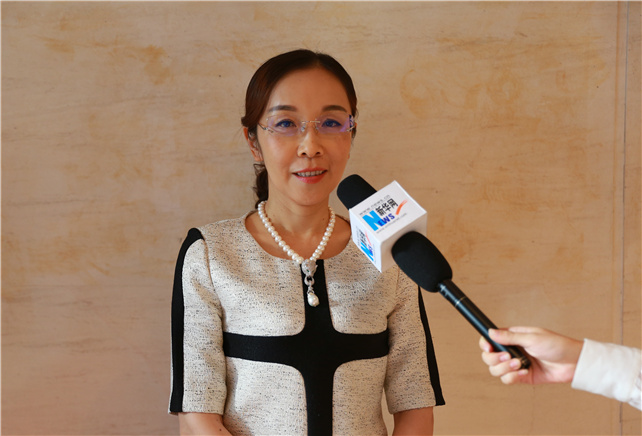 把增強(qiáng)黨的凝聚力、戰(zhàn)斗力與提高企業(yè)競(jìng)爭(zhēng)力、創(chuàng)造力有機(jī)融合。